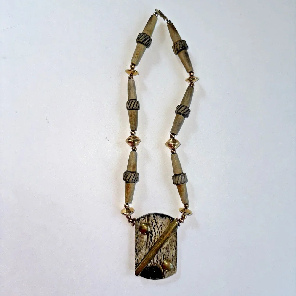 Vintage Tribal Pendant Necklace Women 20in Tan Gold Brutalist Boho Statement